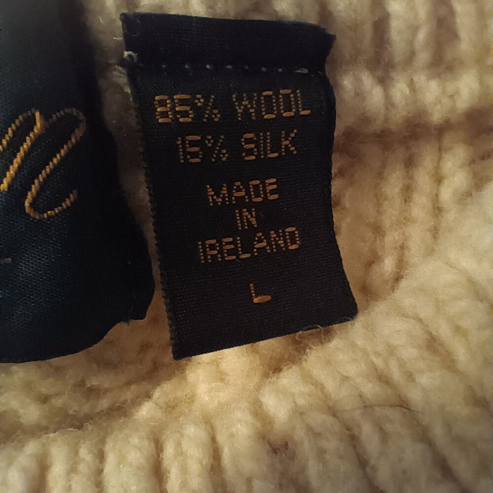 Doogan Wool and Silk Sweater Size Large - Picture 6 of 7